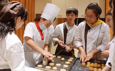 西点蛋糕烘焙培训-西点培训哪里好-山西新东方西点西餐学校
